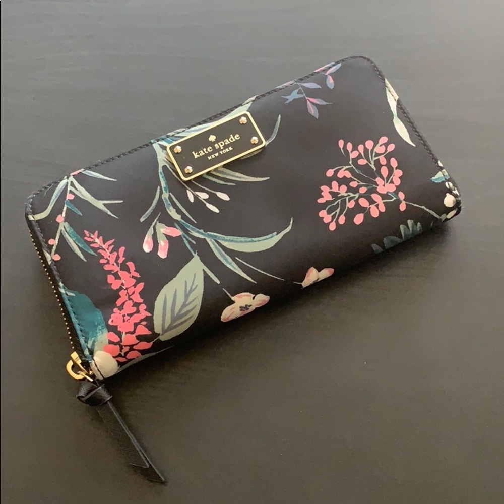 Kate Spade floral canvas wallet